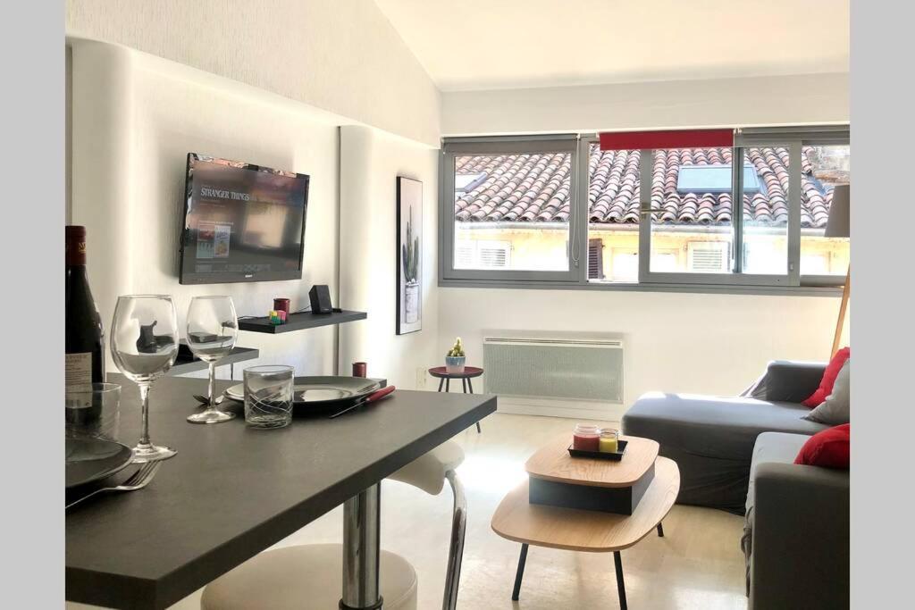 Ferienwohnung Loft Sous Les Toits Lumineux - Capitole-Daurade-Esquirol - Wifi Toulouse Exterior foto