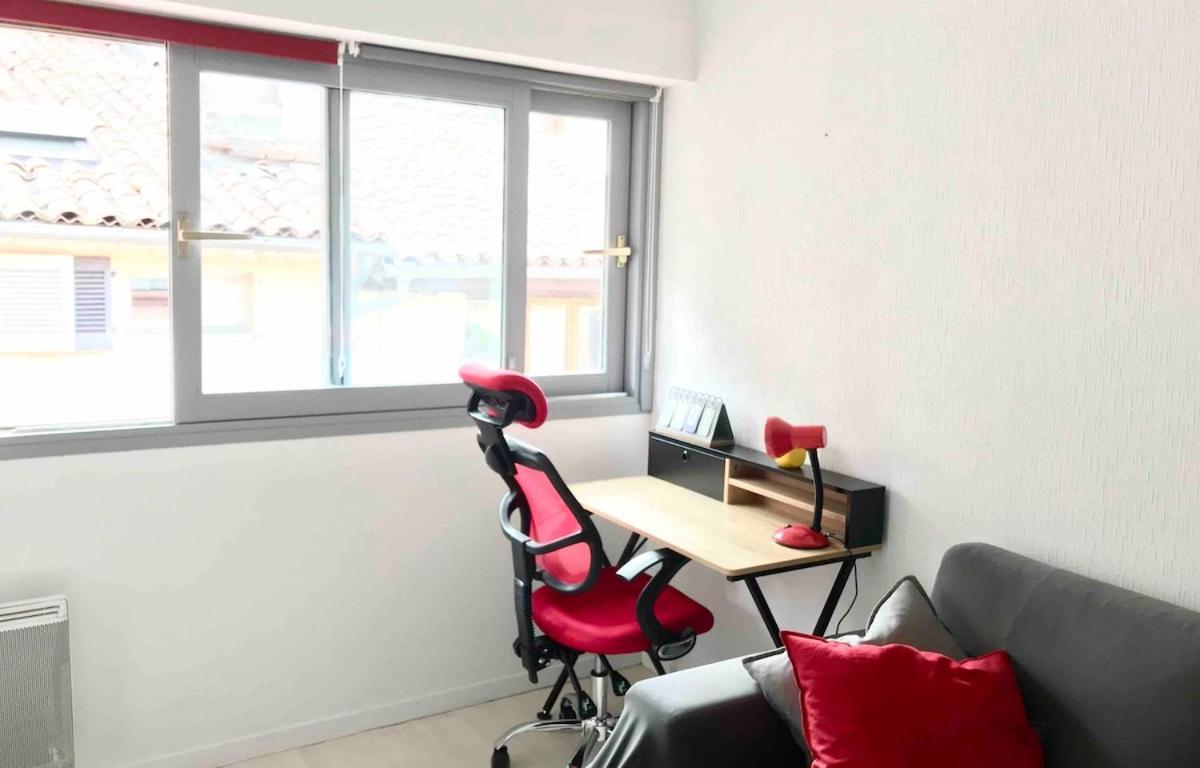 Ferienwohnung Loft Sous Les Toits Lumineux - Capitole-Daurade-Esquirol - Wifi Toulouse Exterior foto